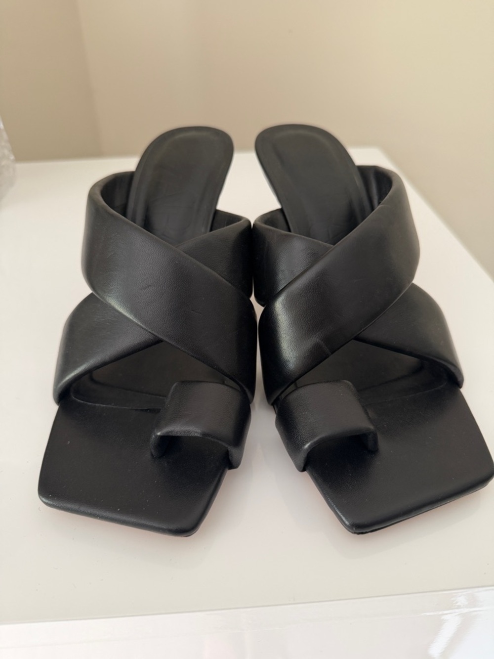 Zara Black Crisscross Toe-Ring Slide Mules